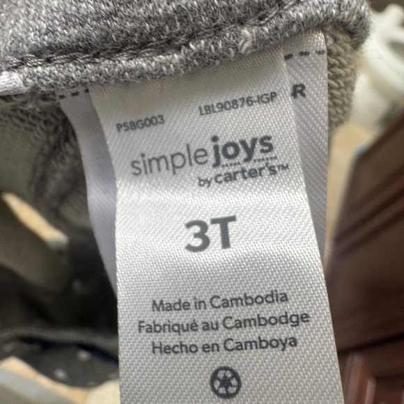 Simple Joys by Carter's 3T Girls Gray & White Polka Dot Shorts with Ruffles - Picture 6 of 6